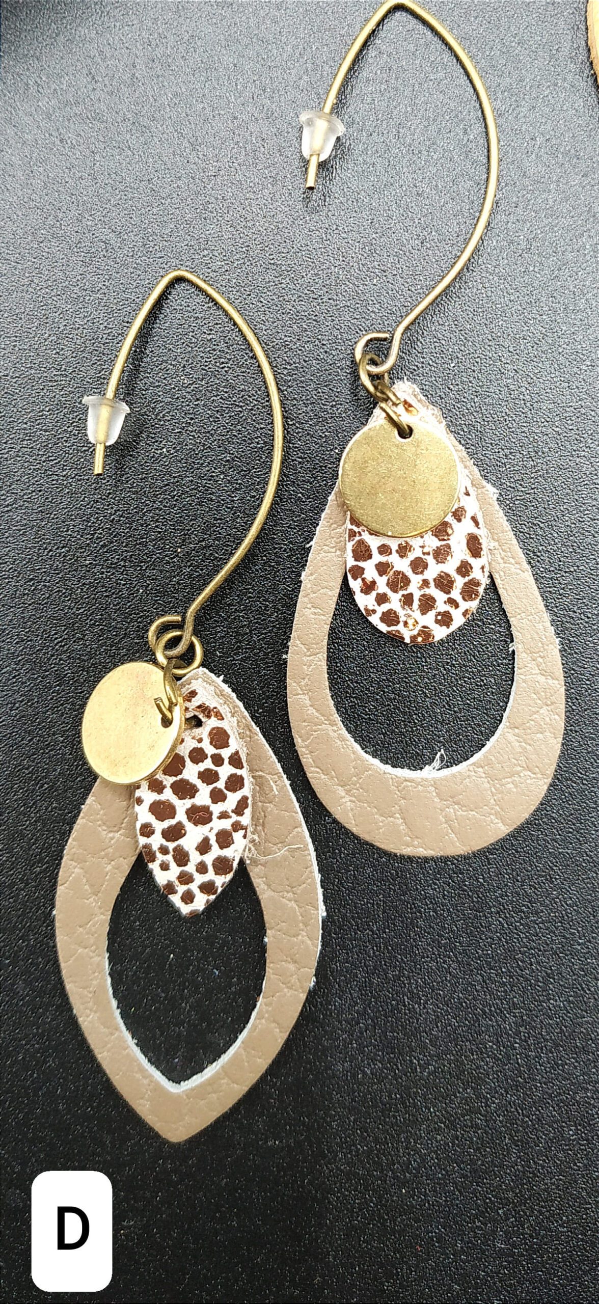 Éconologik matières sublimées cuir récup bijoux fabrication artisanale française